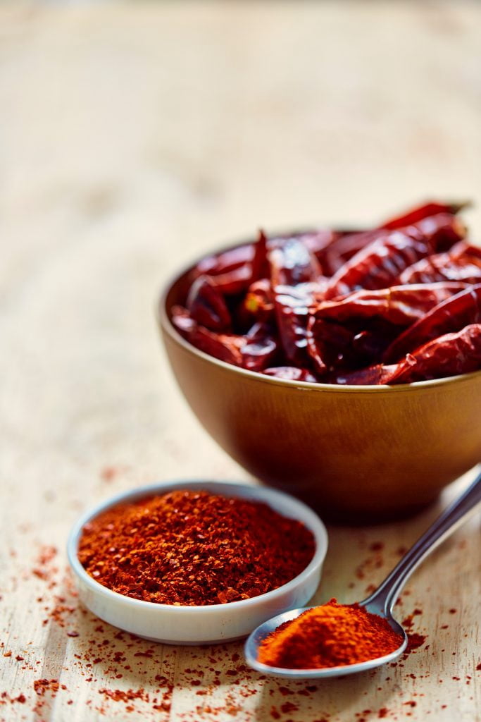 Hania Organic Espelette Pepper Powder – 8 oz (250 g) Premium Spanish Chili Spice