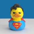 thumbnail image 4 of Figura de vinilo TUBBZ Mini DC Comics Superman Cosplaying Duck, 4 of 6