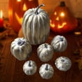 thumbnail image 4 of 7 Cabazas Artificiales de Varios Tamaños Colco Decoración de Halloween Espuma, 4 of 8