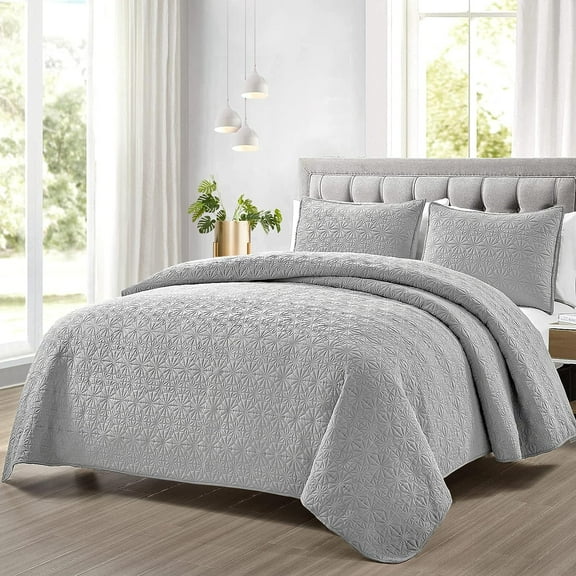 Mocaletto Luxury 2 Piece Twin Size Quilts, Elegant&Reversible Quilt Set Light Gray Bedding Set with Pillow Sham, Soft Lightweight Microfiber Bedspread, Twin Size Bedding Coverlet