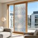 thumbnail image 5 of Película de ventana de PVC transparente para baños y dormitorios, 40x100 cm, adhesivos de vidrio con filtro de luz para decoración de interiores, 5 of 7