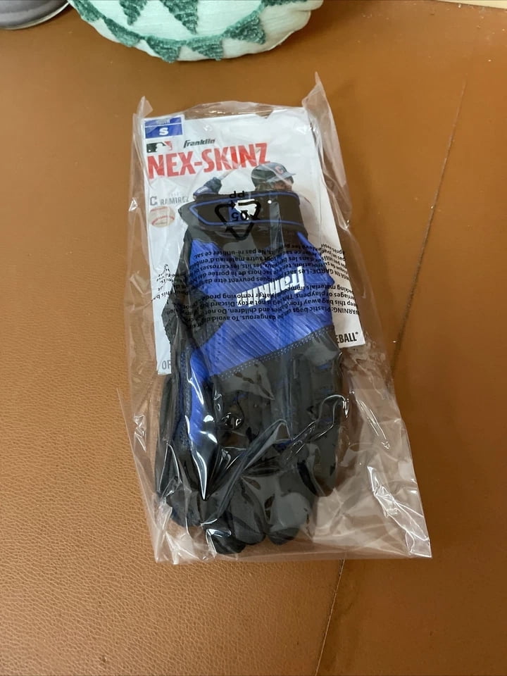 Franklin Sports Youth Powerstrap MLB MLB Batting Gloves - Walmart.com