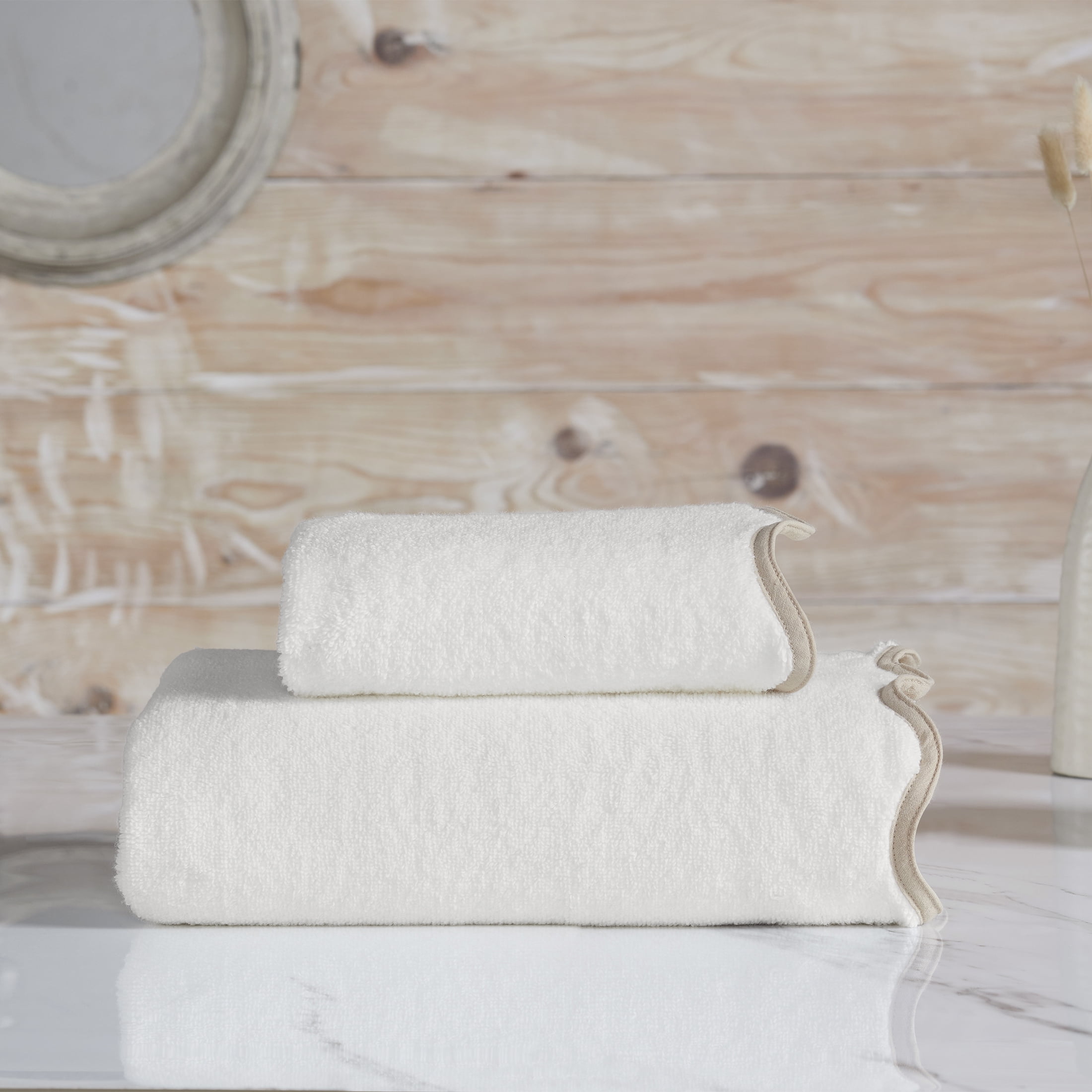 My Texas House Whitney Scallop Border Cotton Hand and Bath Towels