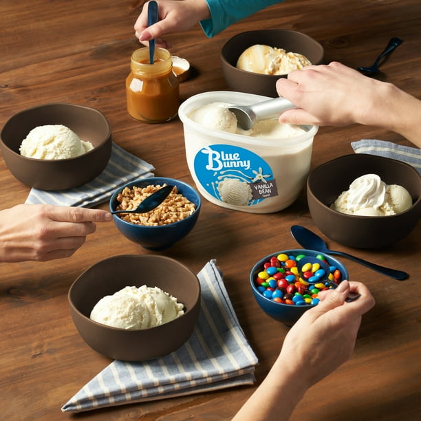Blue Bunny Pistachio Almond Flavored Premium Frozen Dessert, 48 fl