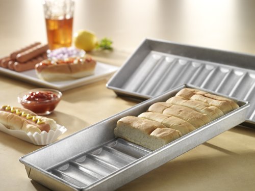 USA Pan Bakeware Aluminized Steel New England Hot Dog Pan
