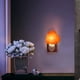 thumbnail image 4 of Lámpara de sal imalayan, lámpara de noche, lámpara de sal del Himalaya, lámpara de noche para dormitorio, bombilla de pared enchufable, decoración del hogar, 4 of 5