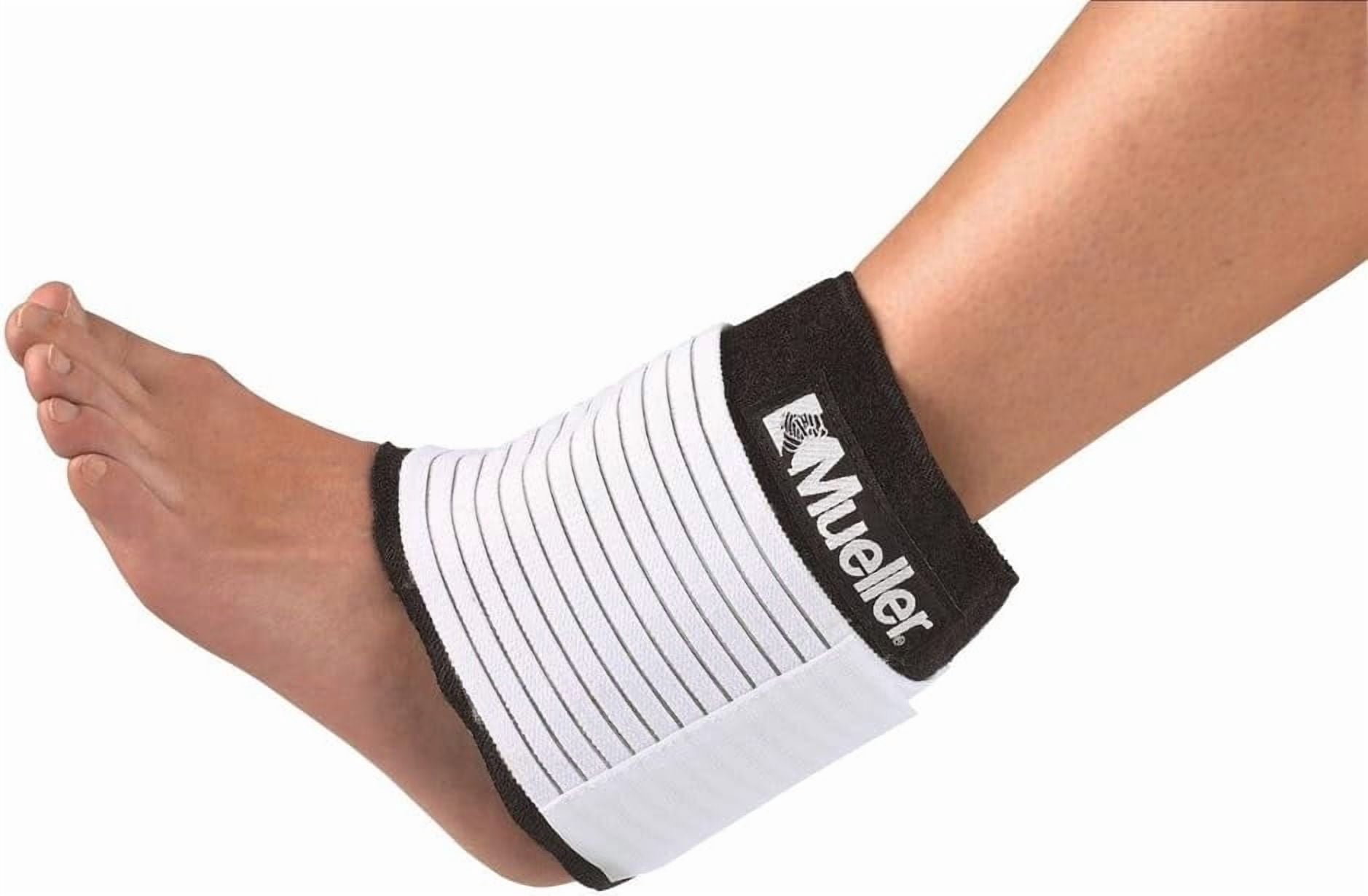 Mueller Elastic Cold/Hot Wrap, Black, Includes 6" x 9" Reusable Cold/Hot Pack