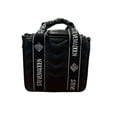 thumbnail image 2 of Bolsa tote Steve Madden color negro Nylon acolchado, con asa desmontable y monedero pequeño incluido, 2 compartimentos internos., 2 of 4