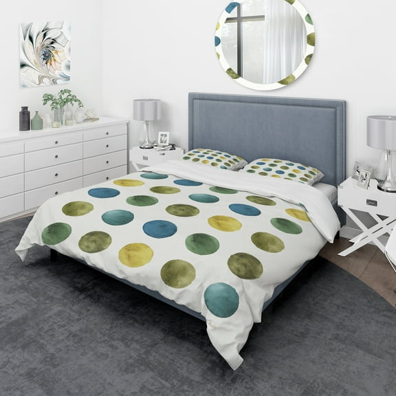 Designart 'Green Tones Geometric Circles' Geometric Duvet Cover Set