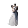 thumbnail image 1 of NAO Un Beso Para Siempre (Tm). Figura Novio y Novio (Boda) de Porcelana., 1 of 4