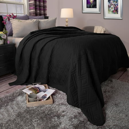Somerset Home Solid Color Bed Quilt for Adult, Full/Queen, Black