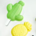thumbnail image 2 of Molde de silicona para helado con tapa MACHAO Verde 14 x 12,2 x 2,8 cm, 2 of 4