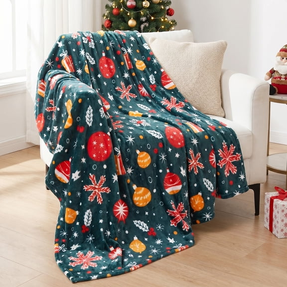 Gogreen Christmas Flannel Throw Blanket, 50"x60" 300GSM Soft Microfiber Cozy Fleece Blanket for Couch Bed, Holiday Decor - Christmas Stripe