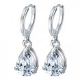 thumbnail image 3 of Boucles d'Oreilles Cercle Géométrique en Diamant de Luxe, 3 of 8