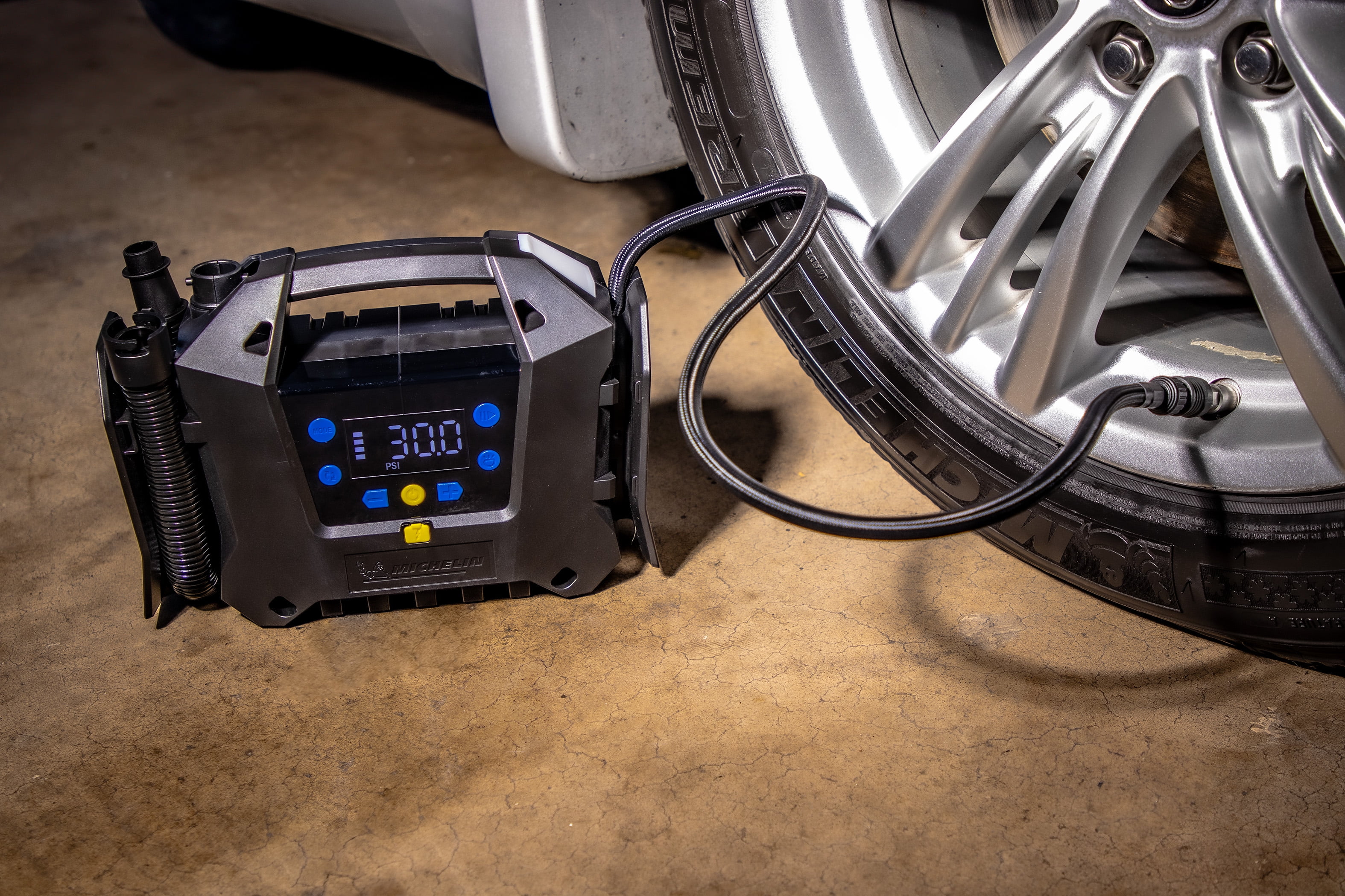 Michelin Rechargeable Cordless Multi Purpose Tire Inflator