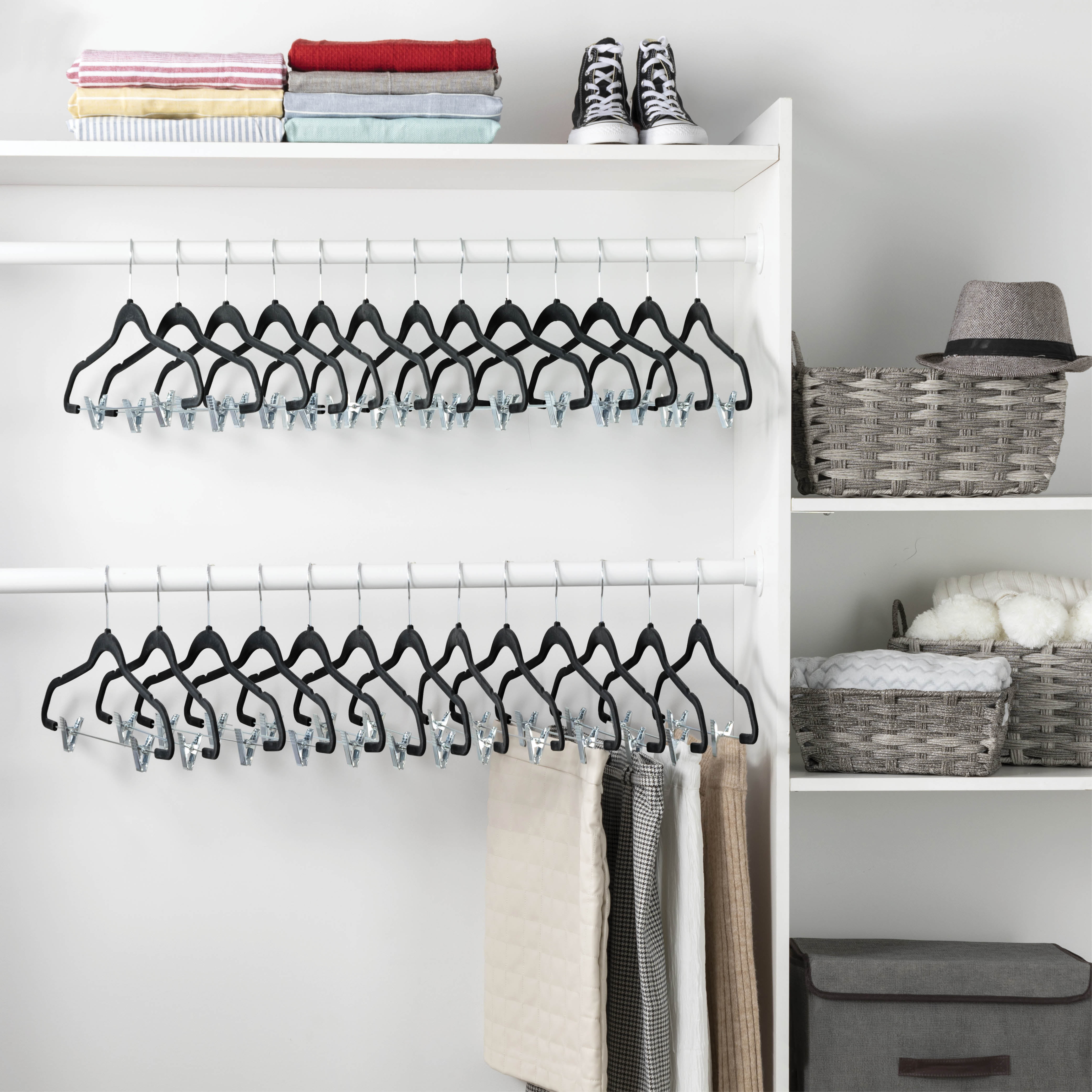 Osto 20 Pack Premium Velvet Hangers With Clips, Non-slip Pants Hangers With  Notches; Thin Space-saving With 360 Degree Swivel Hook; Gray : Target