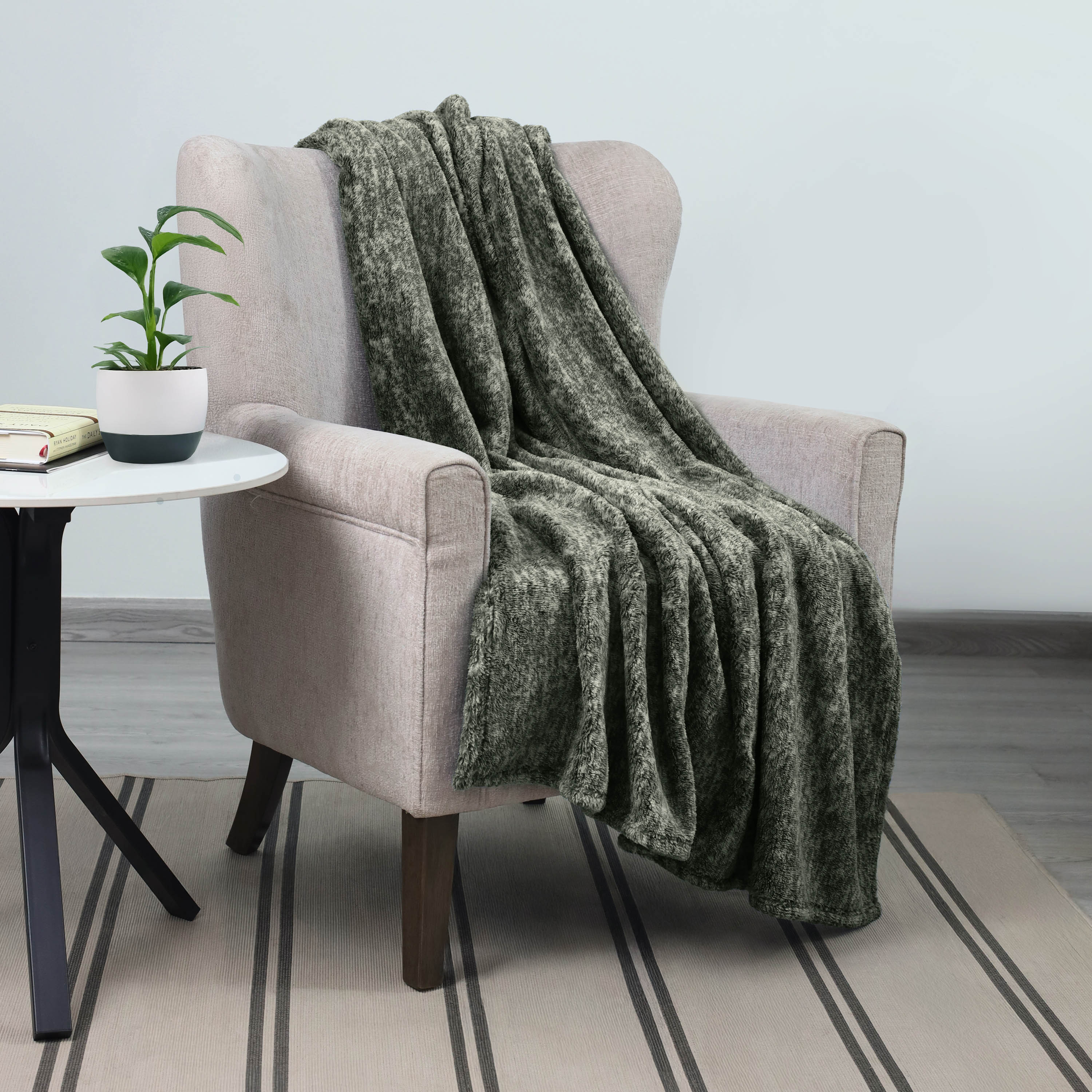 Martex Easy Living Rune All Olive Throw