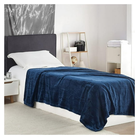 Me Sooo Comfy Blanket Twin XL - Navy Coral Fleece Bedding - Ultra Soft Plush Throw - 50x90 Inch Oversized Bed Blanket for Couch, Bed, or Dorm