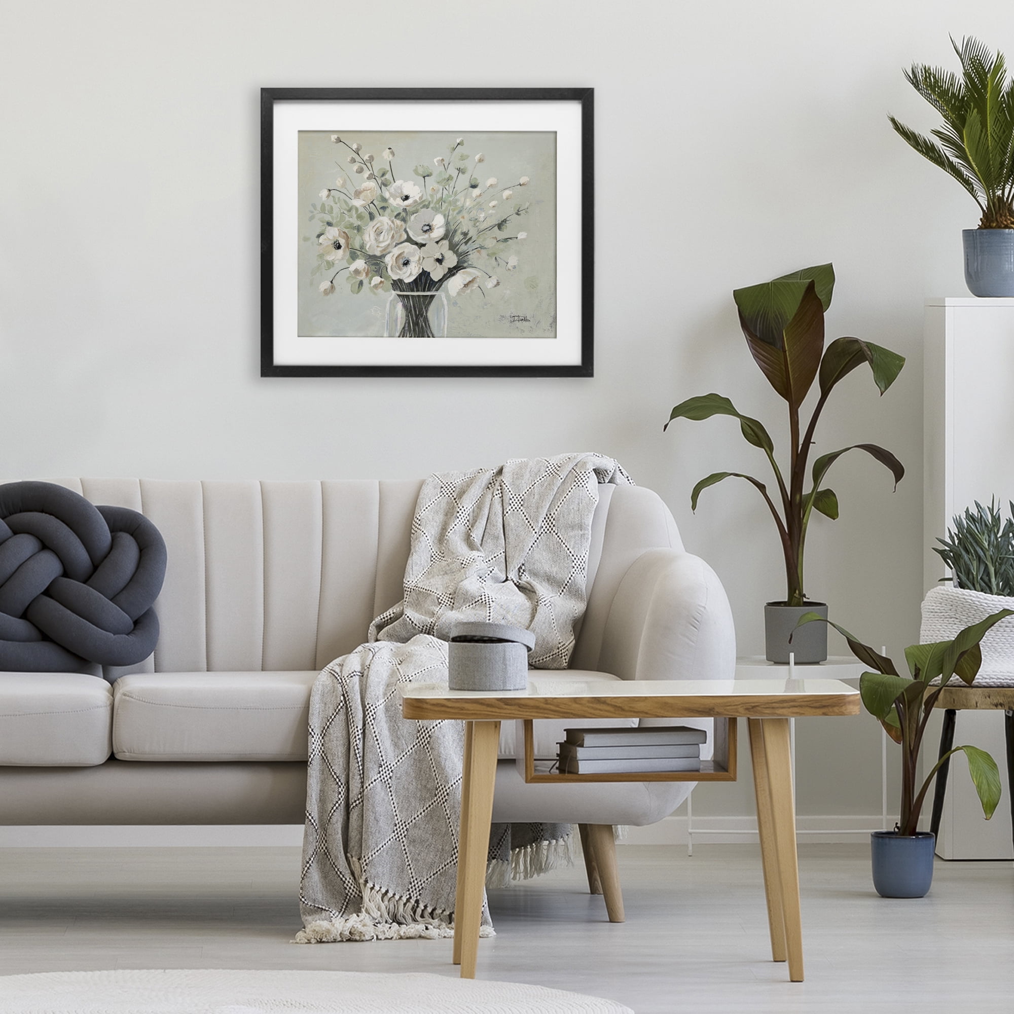 Stupell Industries Siempre Bella Bouquet Black Framed Print Under Glass, design by Patricia Pinto