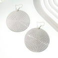 thumbnail image 4 of Boucles d'Oreilles Anneaux Électroplaquées en Alliage Exagéré pour Femmes Style Rétro Mode Anneau Rond Pendantes Accessoires de Bijoux Statement, 4 of 4