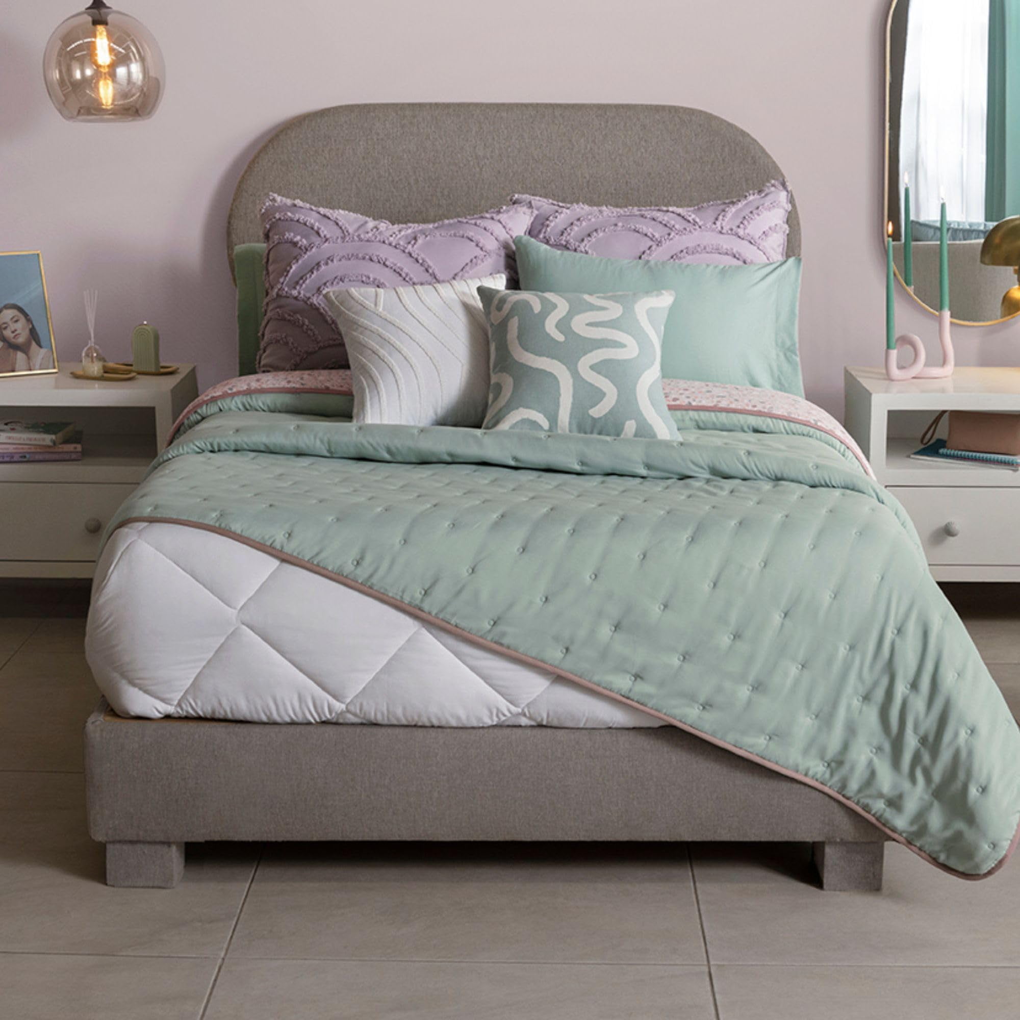 Vianney Twin Comforter, Novo Terrazzo Bedding, Reversible Lightweight Quilt Blanket in Abstract Geometric Design and Solid Sage Green on Other Side, 71”x93”
