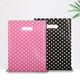 thumbnail image 2 of Bolsa de almacenamiento portátil de 50 piezas con asas, bolsas de compras para recuerdo de fiesta, bolsa de ropa para aperitivos para viajes en Almacenamiento y organización del hogar Negro 30x40cm Toystoory HA075227-05, 2 of 6