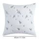 thumbnail image 2 of JLFNYA - Funda de cojín navideña de peluche con diseño de copo de nieve y árbol, con cierre de cremallera invisible, una funda de almohada, sin relleno, 45,7 x 45,7 cm, 2 of 4