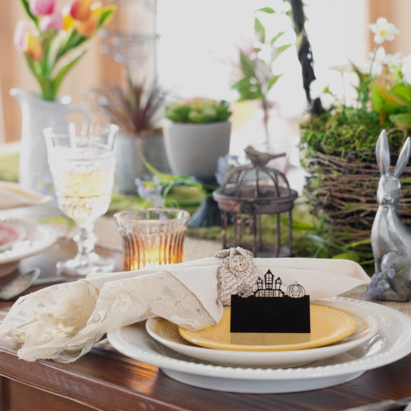 FENGGUIQU 50Pcs Elegant Black Hollow Place Cards for Table Setting Perfect for Holiday Party Seating and Weddings