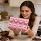 thumbnail image 4 of Molde De Hielo En Forma De Corazón Molde de silicona con forma de corazón de 8 cavidades para cubitos de hielo de chocolate y dulces caseros (rosa, 1 unidad) JASKFLY, 4 of 8