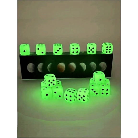12PCS Luminous Dice Toss Game Party Game Club Supplies KTV Glow Dice Party Game Props Adult Party Games Suitable For Halloween Christmas,16mm