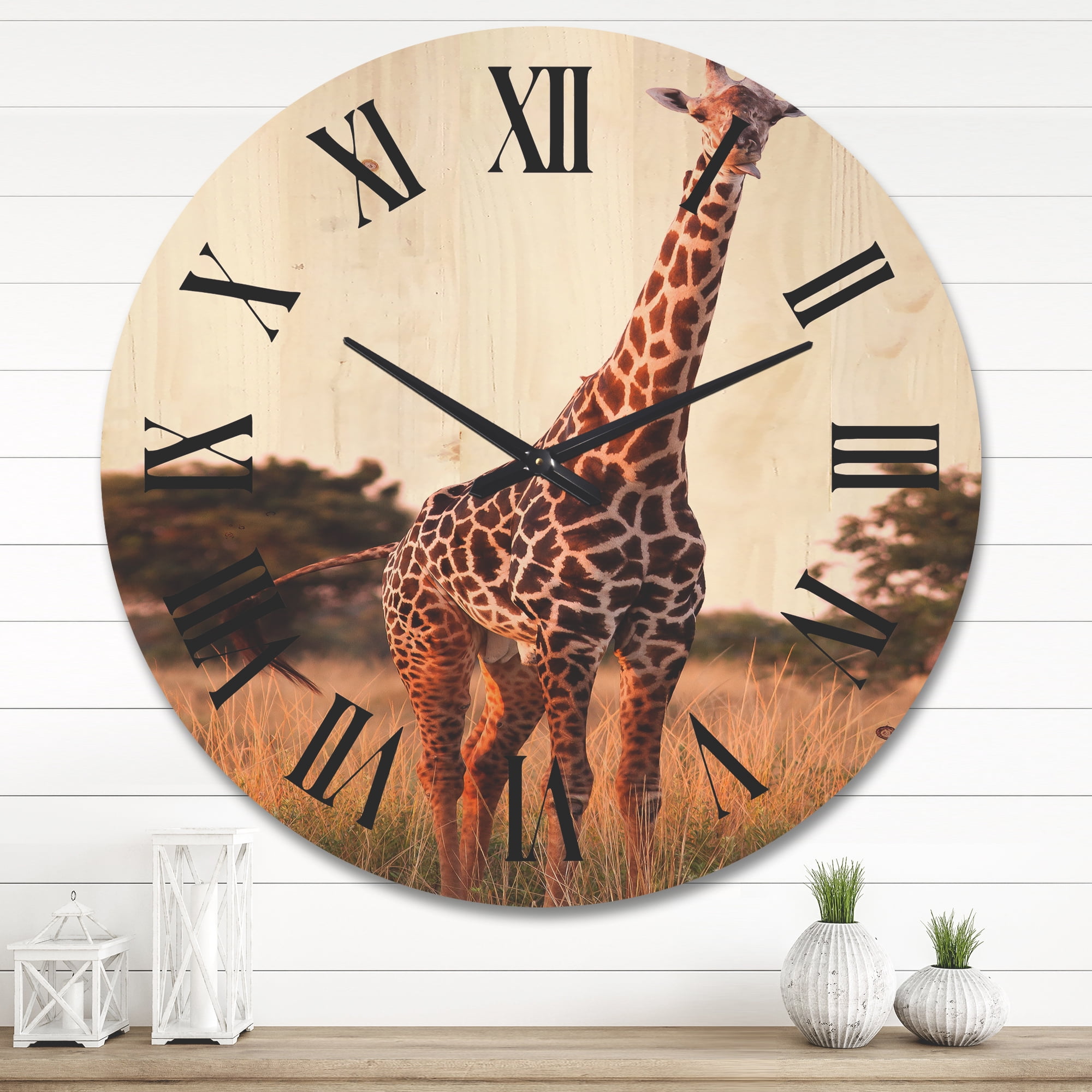 Designart 'African Giraffe In The Wildlife I' Farmhouse Wood Wall Clock