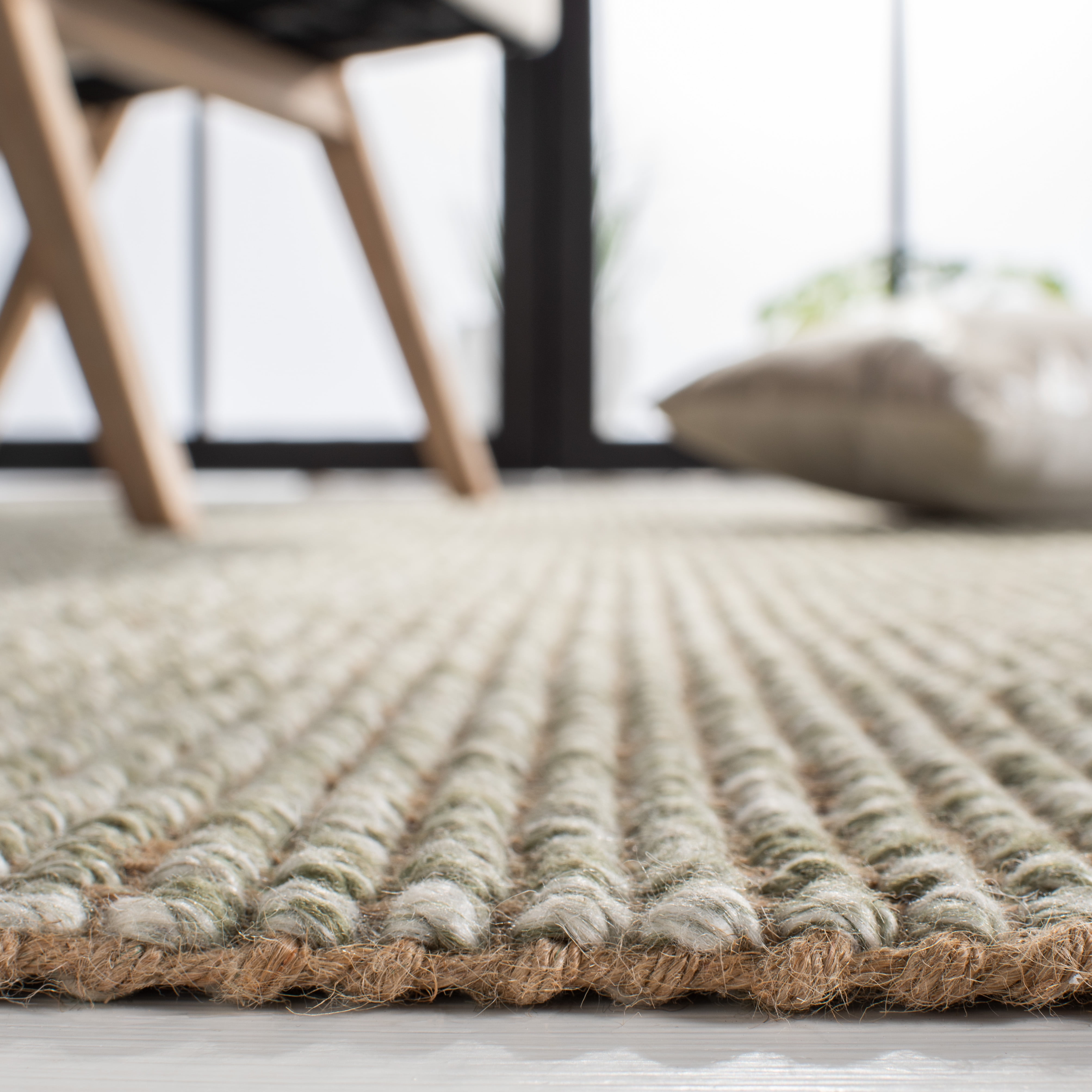 SAFAVIEH Natural Fiber Crawford Abstract Area Rug, Green/Natural, 6' x 6' Square