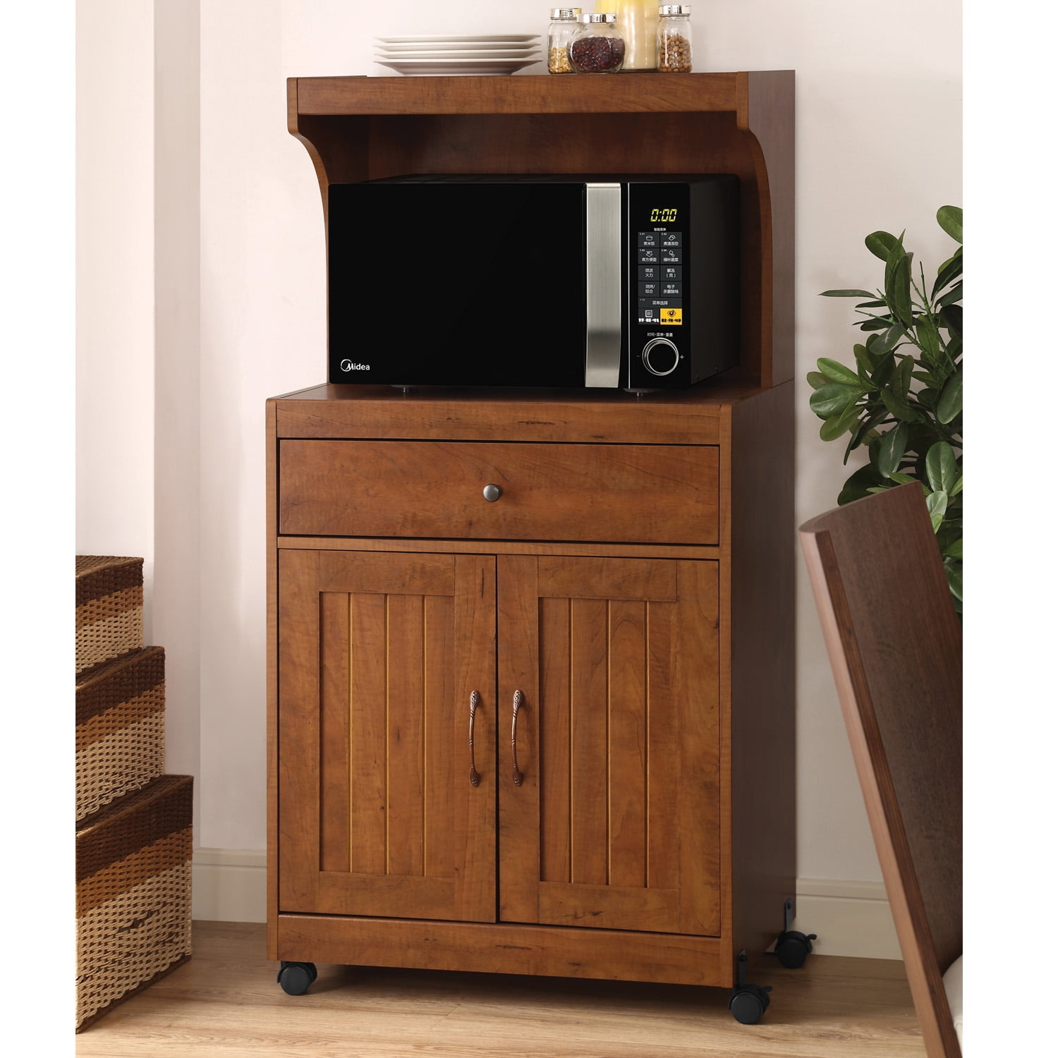 Home Source Oak Microwave Cart with Double Door Cabinet, 1 Drawer, and