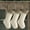 B, variante sur Amzcrzy The Stocking 3 Pcs 18 Po Décorations de Fête de Vacances Cadeaux de Fête de Noël Bas de Noël Père Noël Chaussettes Suspendues Décorations de Sapin de Noël Chaussettes Sac de Bonbons Décorations de Noël