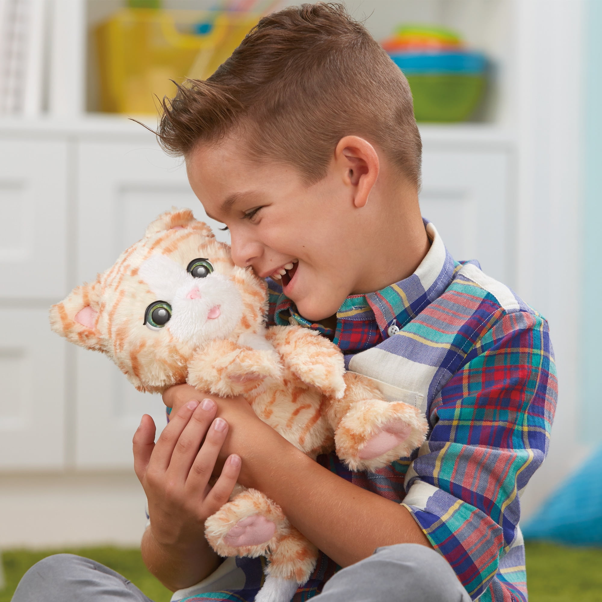 furreal cuddlin cara