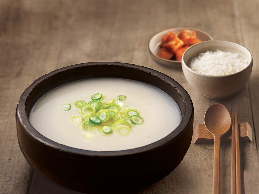 [16 Packs] CJ Bibigo Korean Beef Bone Broth Soup, Ready-to-Eat, 17.6-oz
