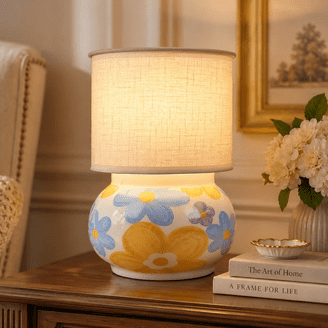 BLUZEN Essential Scented Ceramic Star Oil Warmer Plug-In with 5mL