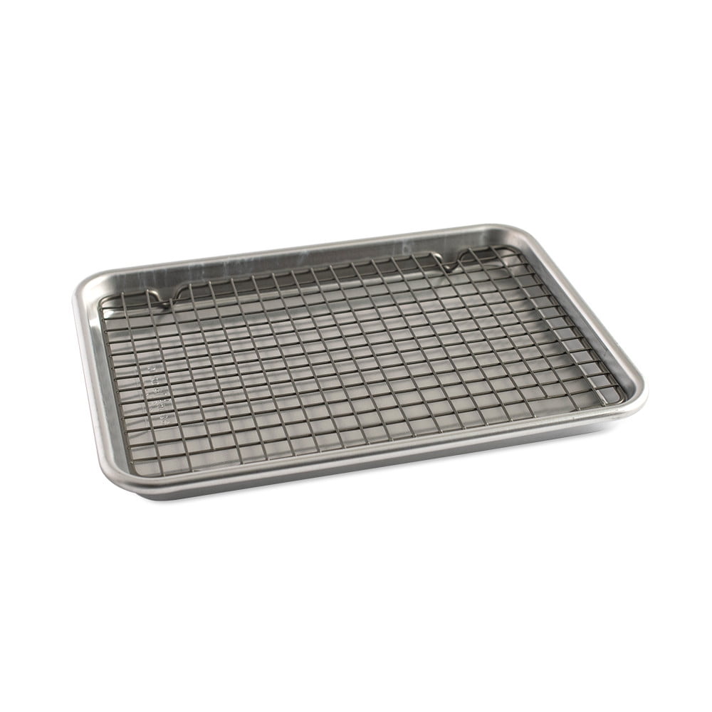 (2 pack) Nordic Ware Naturals Quarter Sheet Pan with Oven-Safe Nonstick Grid