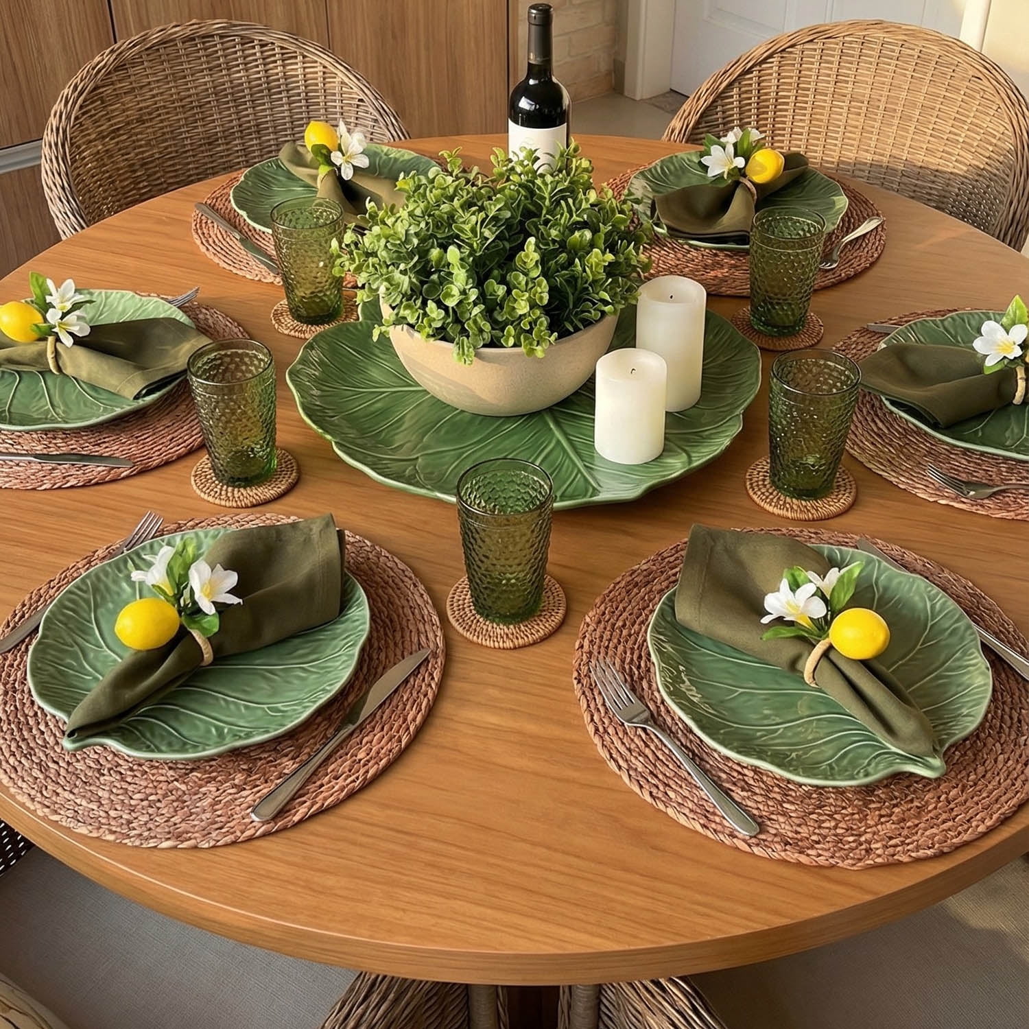 Laquedecraft 13.8" Round Brown Seagrass Rattan Placemats Set of 4 | Woven Farmhouse Spring Plate Chargers for Wedding, Party, Christmas, Events