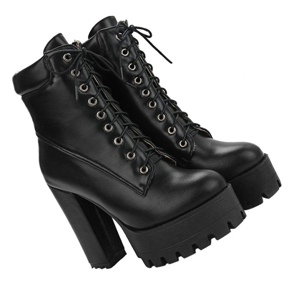 BESTYASH Retro Female Short Boots Black Chunky Heels Vintage Style for Wear Use 1Pair