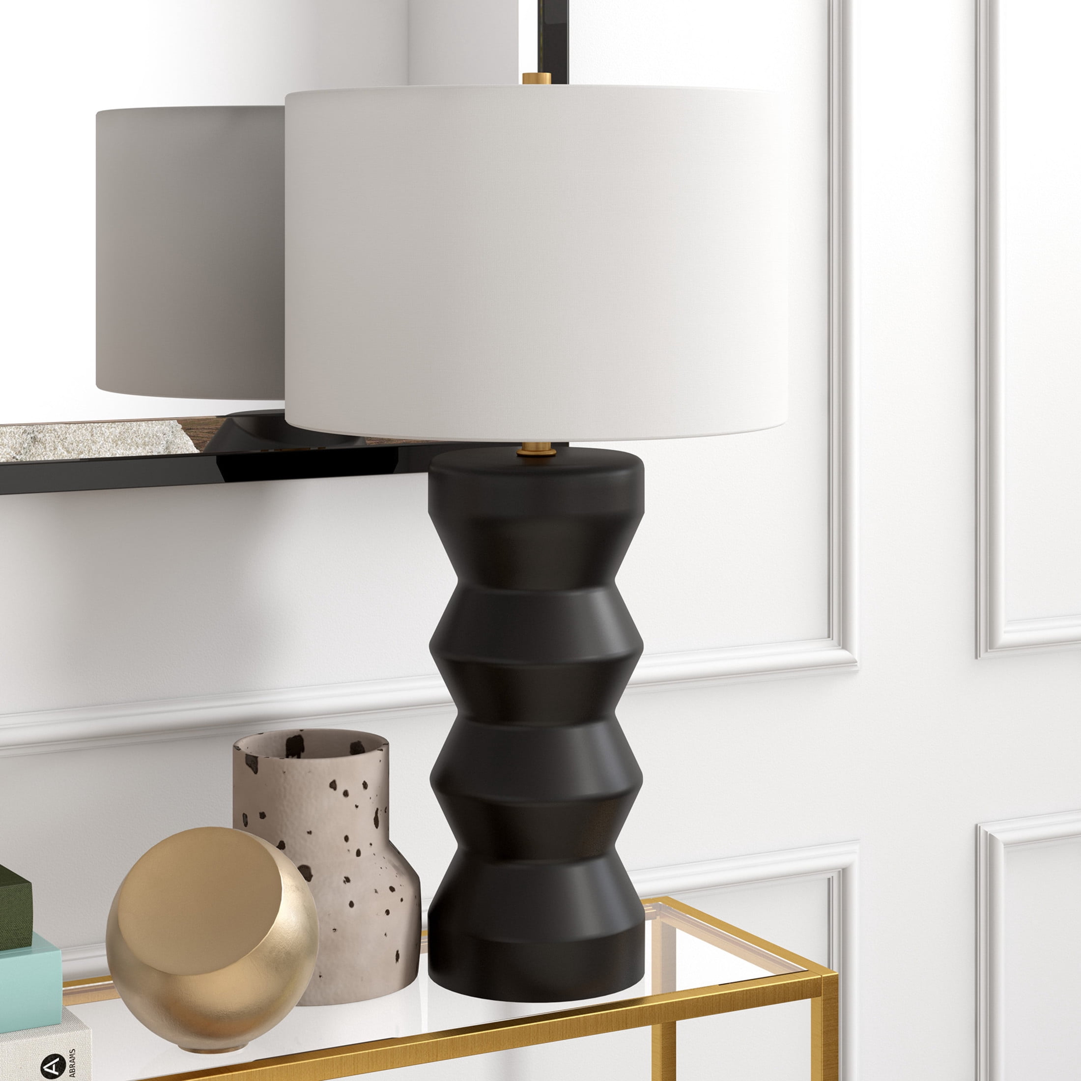 Evelyn&Zoe Carlin 27" Tall Ceramic Table Lamp with Fabric Shade in Matte Black/White