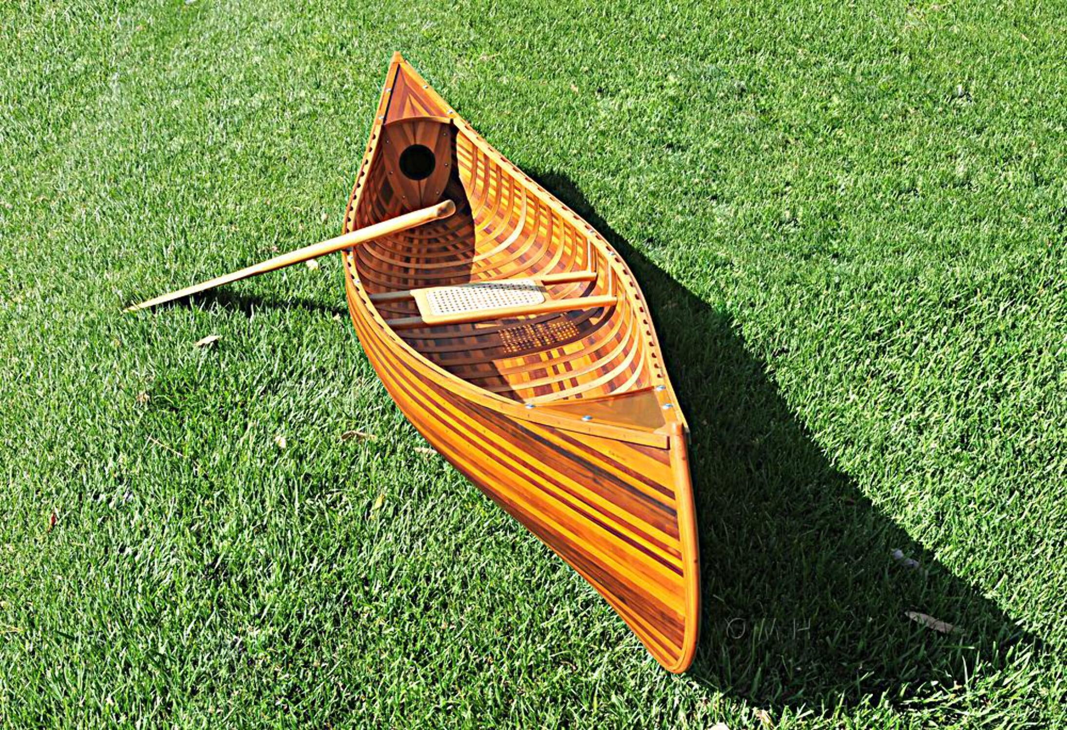 Canoe With Ribs Curved Bow Matte Finish 10 Feet