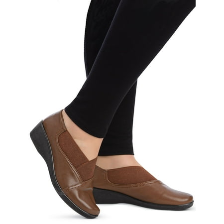 

Collections Etc Lightweight and Flexible Comfort Slip-On Shoes