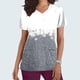 thumbnail image 1 of Puntoco Camiseta de enfermera con bolsillo y manga corta con estampado navideño y cuello en V para mujer, 1 of 5