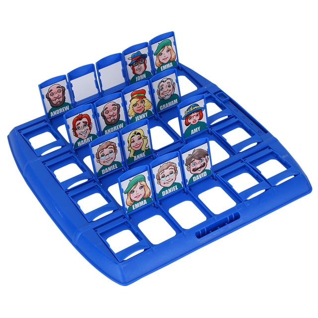 juego de mesa familiar anggrek otros juego de mesa familiar de deducción en tablero cuadrado azul (aprox. 25.5x25.5x5.5 cm) con 24 ranuras y fichas plegables con caras ilustradas y nombres; vista frontal 3/4, plástico ABS, portátil y para niños mayores de 3 años, también usado a menudo para actividades lúdicas de comunicación en viajes o picnics.