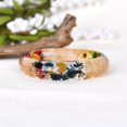 thumbnail image 3 of Brazalete hecho a mano de resina con incrustaciones de flores secas Lucite para fiesta Hugo Pulseras de flores secas, 3 of 7