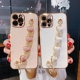 thumbnail image 3 of Corazón Pulsera Cadena Caso Para iPhone 13 12 11 pro XS max XR X SE2020 7 8 Plus Teléfono Titular De La Correa De Lujo Chapado Cuadrado Lente Cámara Protector Cubierta Trasera, 3 of 4