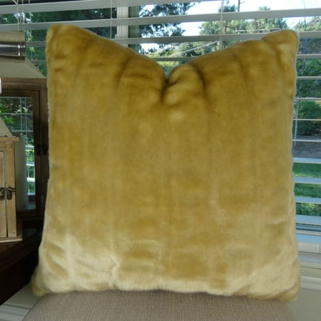 Shar Pei Pug - Thomas Collection Beige Tissavel Shar Pei Mink Faux Fur Throw Pillow - 17450
