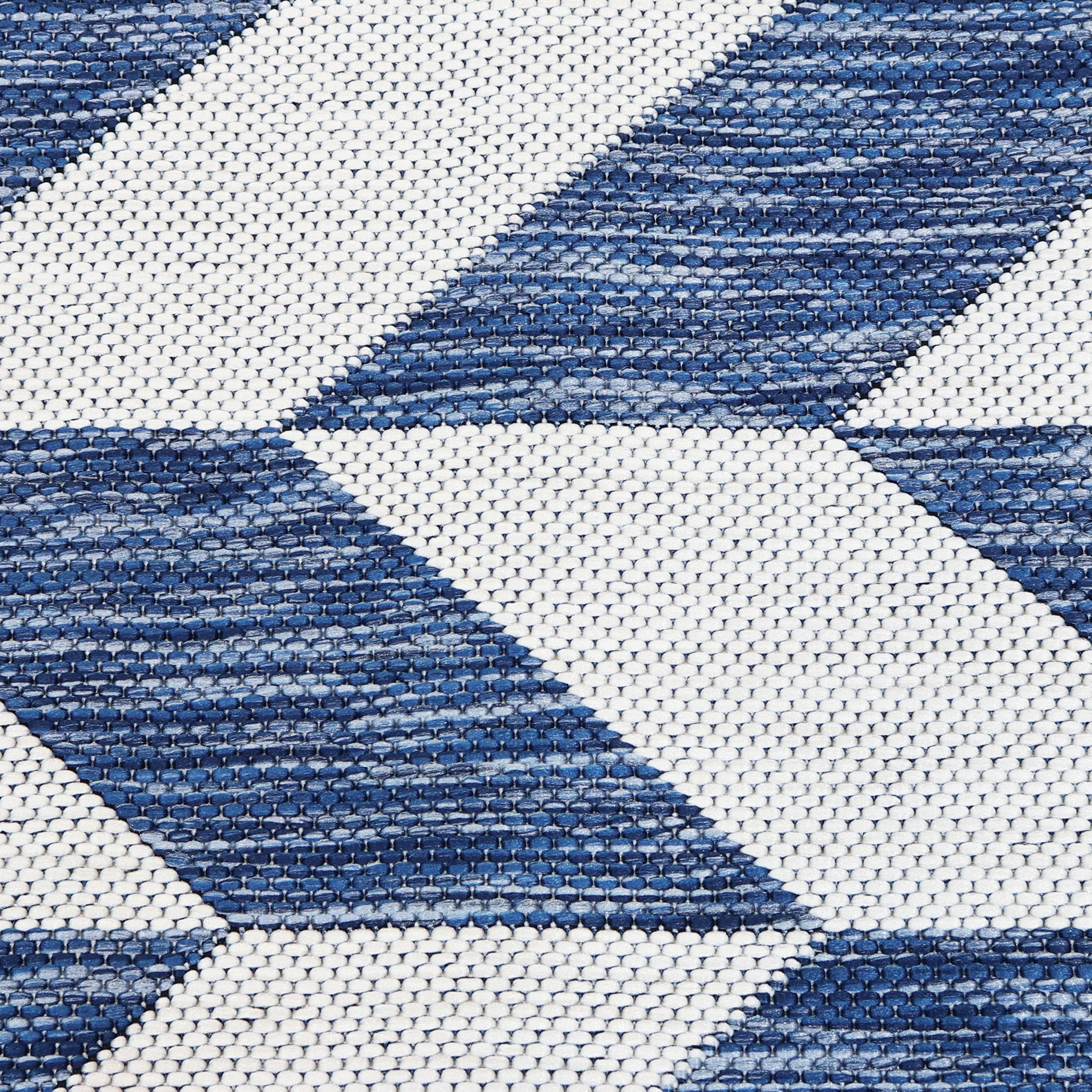 Sunnydaze Geometric Affinity Modern Flat Weave Blue/White Parallelogram Outdoor Area Rug, 5' x 7'