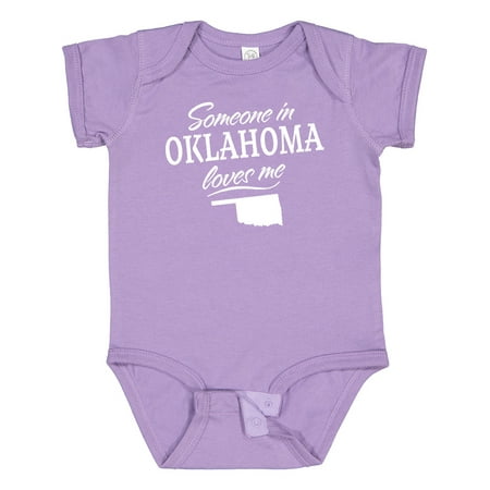 

Inktastic Someone in Oklahoma Loves Me Gift Baby Boy or Baby Girl Bodysuit